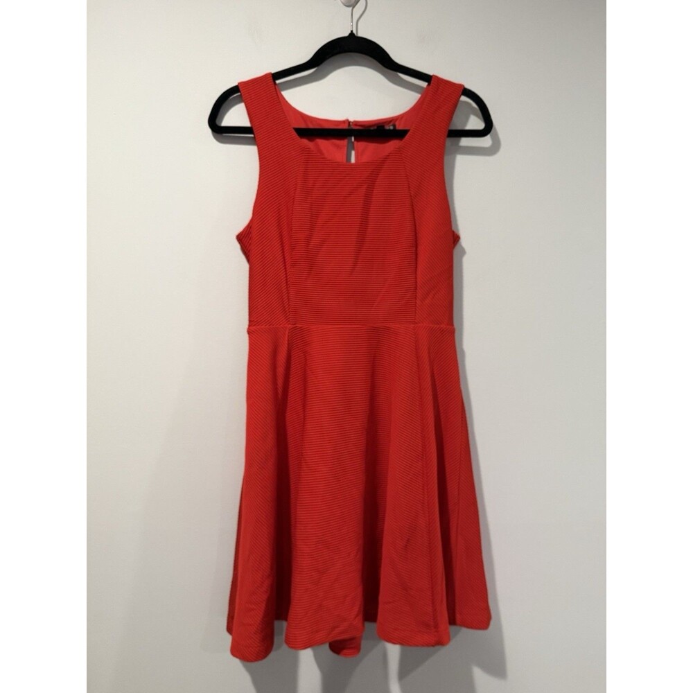 Express Fit & Flare Dress Small Red Stretch Textured Minimal Work Career Travel